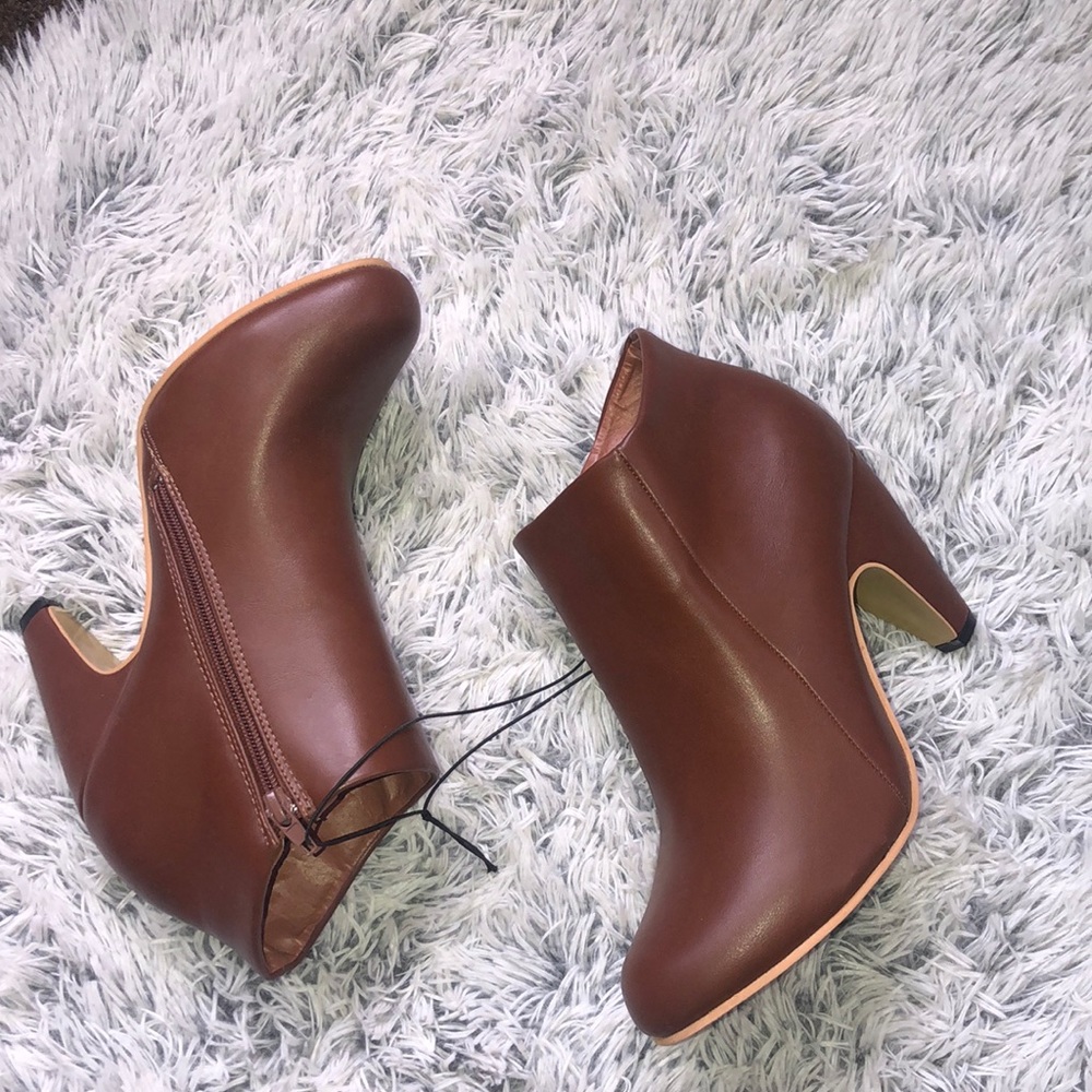 Mocha heels